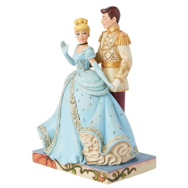 CINDERELLA & PRINCE LOVE FIGURINE