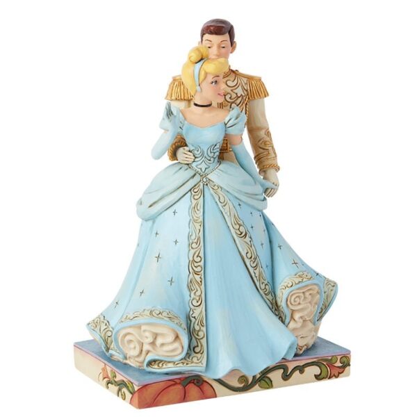 CINDERELLA & PRINCE LOVE FIGURINE