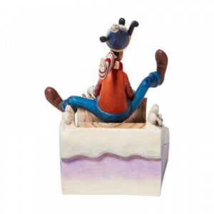 Goofy Sledding N COPY